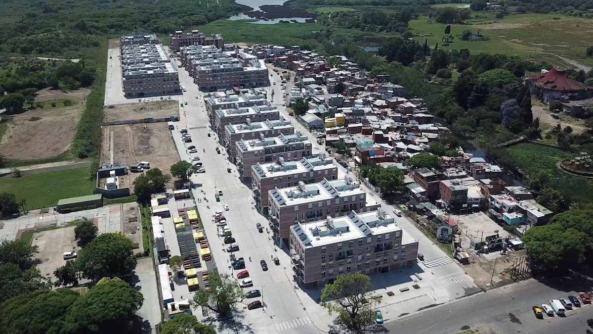 Barrio Rodrigo Bueno — foto 2