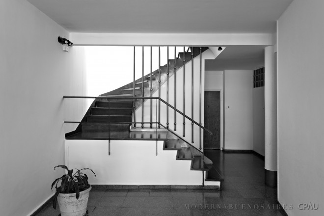 Edificio Olazábal 1961 — foto 3