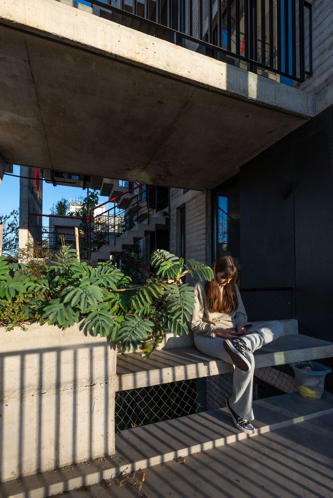 Edificio RH+ — foto 6